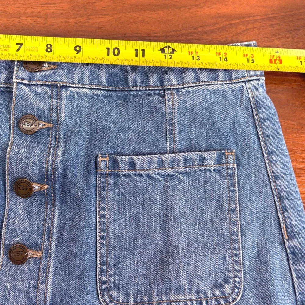 Made and Loved LOFT Button Front Denim Jean Mini Skirt Size 8 Blue Cotton A Line - Picture 7 of 10